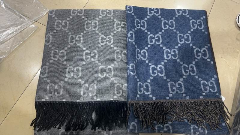 Gucci scarf 65X200cm E15